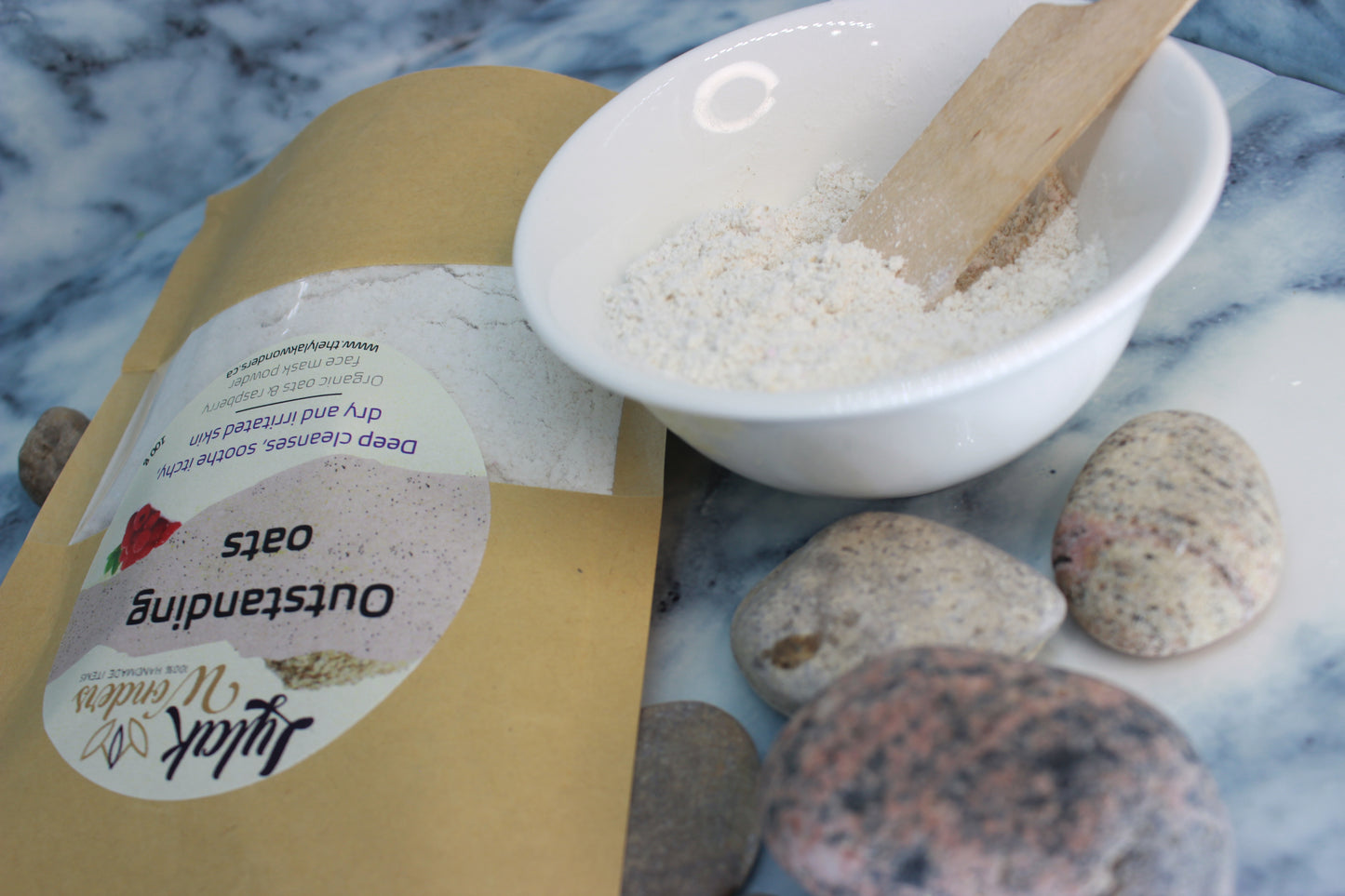 Organic Outstanding Oats Face Mask