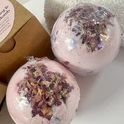 Organic Rose Fizzing & foaming Bath Bomb