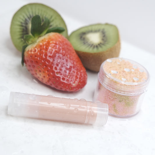 Organic Strawberry Kiwi Lip Love Set