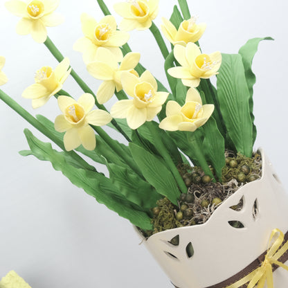 Handmade yellow Daffodils Arrangement